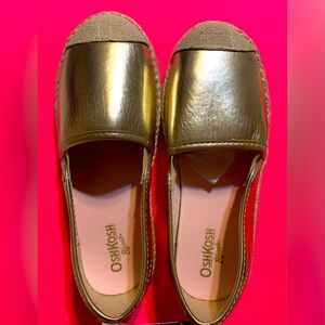 Gold Brand New OshKosh Shoes Size 2. With Tan Trim.